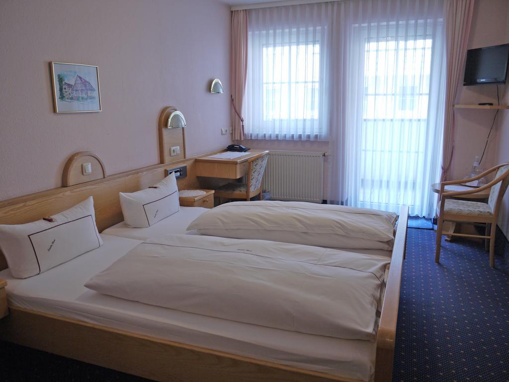 Hotel Ebner Bad Königshofen im Grabfeld Habitación foto